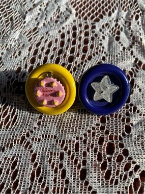 Coraline theme barrette hair clip - Pink Cake & Silver Star Accents